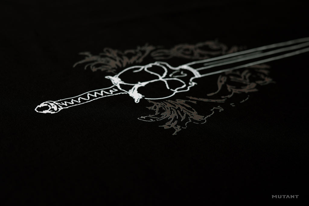 Dark Valor Regular T-Shirt - Mutant